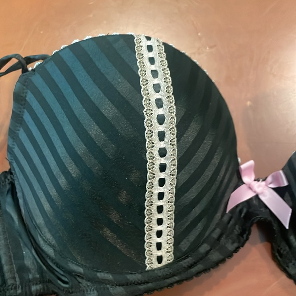 Victorias Secret Sexy Little Things Bra 34D with tag - Picture 2 of 2